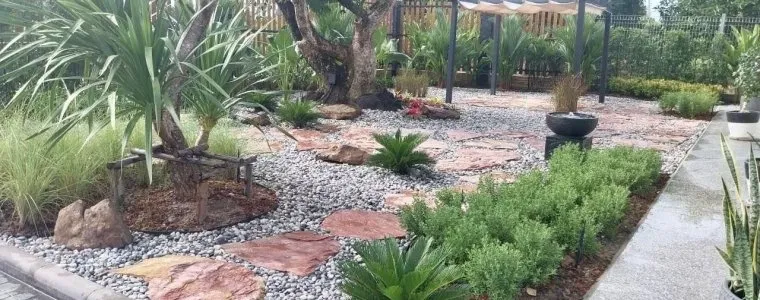 thi-cong-san-vuon-nha-hang-tphcm5