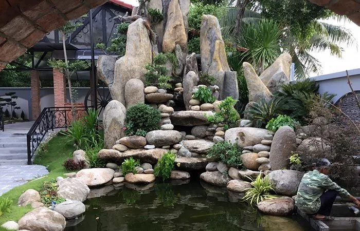 Hòn non bộ khô sân vườn 1
