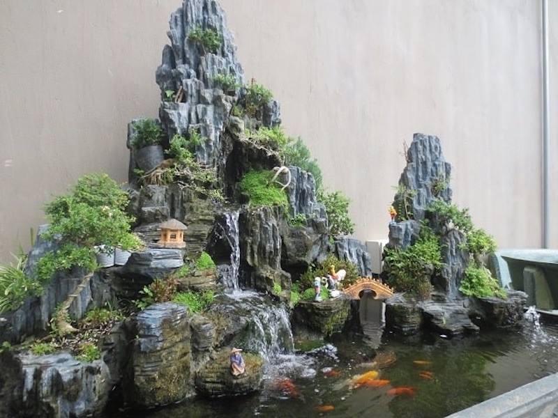 hon-non-bo-mini-thac-nuoc