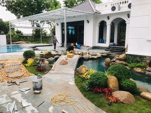 thi-cong-san-vuon-biet-thu-ben-tre